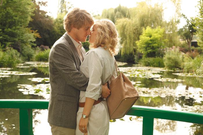 Owen Wilson stars as Gil, a “Hollywood hack” turned aspiring writer, with Rachel McAdams as Inez, Gil’s fiancée. Photo by Roger Arpajou. Courtesy of Sony Pictures Classics.