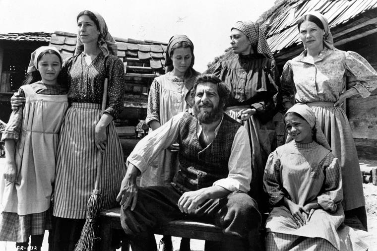 Quintessential Jewish dad?  Topol as Tevye in the film version of ‘Fiddler on the Roof.’