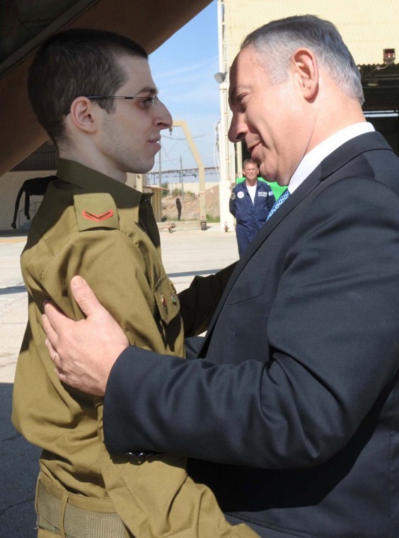 Gilad+Shalit+returns
