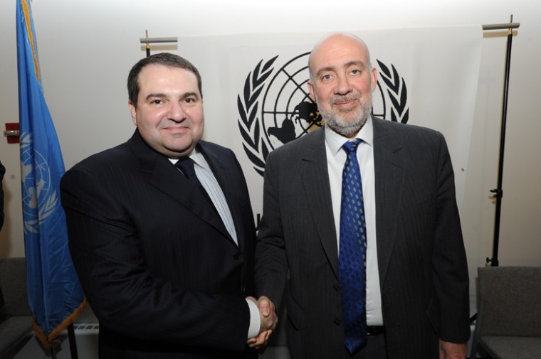 Ukrainian Jewish leader Alexander Levin, left, and Ron Prosor,
Israels ambassador to the United Nations, at the U.N. for the
launching of the World Forum for Russian Jewry, Jan. 25, 2012.
