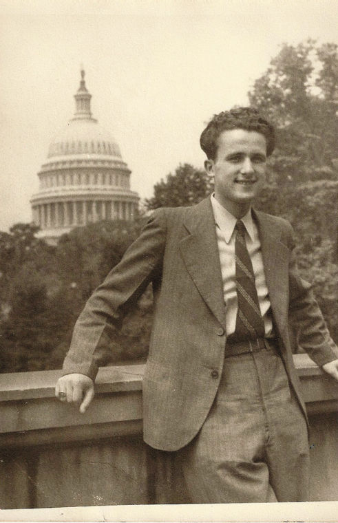 A 20-year-old Gilbert Michlin in Washington, 1946.
