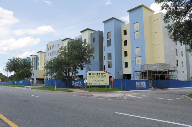 The+new+mixed-use+building+at+the+University+of+Central+Florida+includes+600+luxury+dorm+rooms+and+a+20%2C000+sq.-ft.+Hillel+facility.+Orlando+real+estate+developer+and+Jewish+philanthropist+Hank+Katzen+is+aiming+to+create+a+perpetual+funding+source+for+the+new+Hillel+at+the+university.%C2%A0%0A