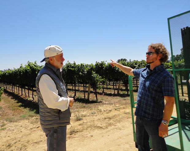 Ron+Rubin+%28left%29+talks+with+his+winemaker%2C+Joe+Freeman%2C+at+Rubin%E2%80%99s+River+Road+Family+Vineyards+and+Winery+in+Sonoma+County%2C+Calif.%C2%A0