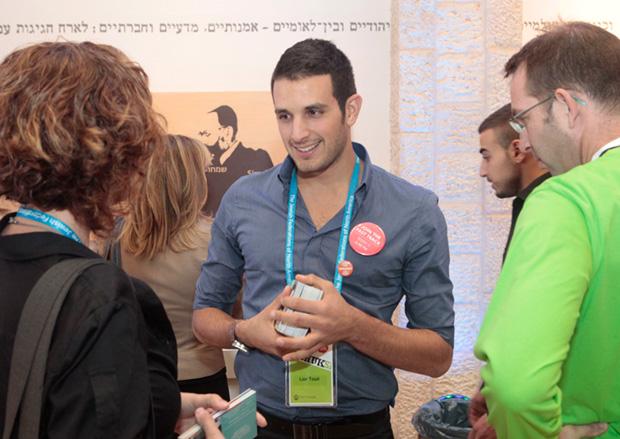 Participants+mingling+at+the+Jewish+Federations+of+North+America+General+Assembly+in+Jerusalem.+%28JFNA%29