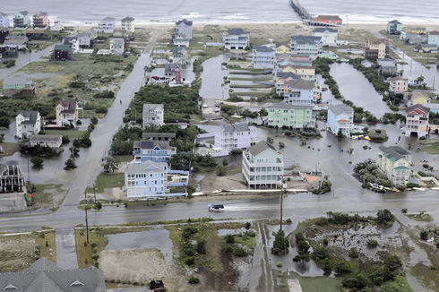 Flooding+at+Rodanthe+Pier+on+North+Carolina%E2%80%99s+Hatteras+Island+following+the+passage+of+Hurricane+Arthur+on+July+4.+Photo%3A%C2%A0+U.S.+Coast+Guard+Mid-Atlantic%C2%A0