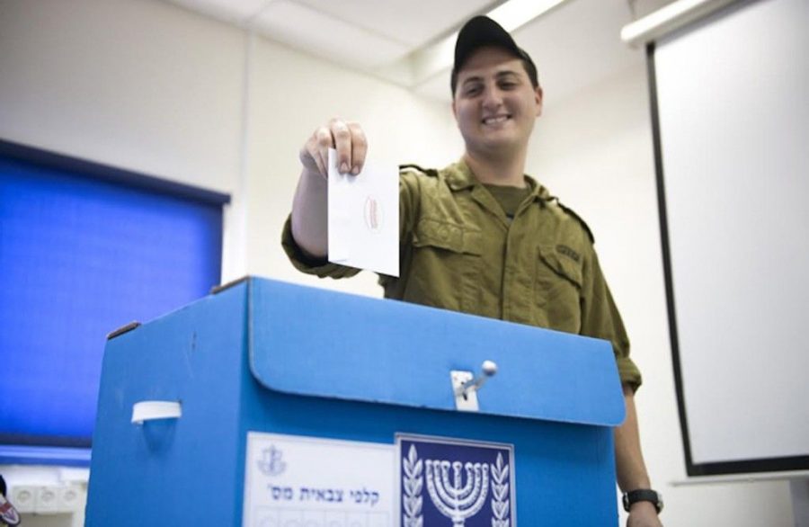 IDF+soldiers+take+part+in+early+voting+process+two+days+before+the+Knesset+Elections%2C+March+15%2C+2015.+Photo+by+IDF+Spokesperson