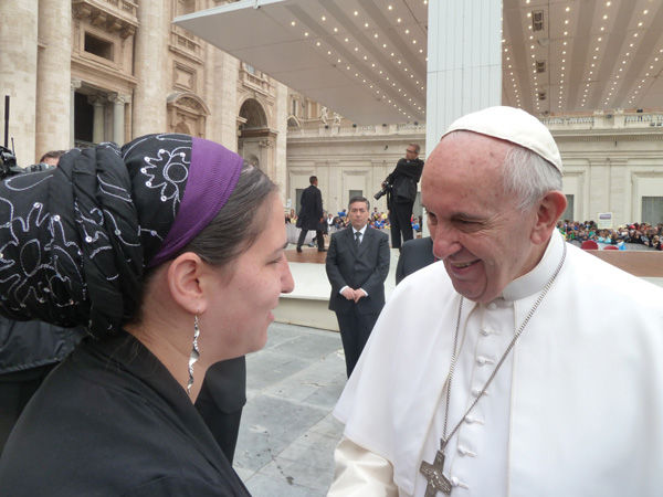 Maharat Rori Picker Neiss of Bais Abraham Congregation met with Pope Francis during a celebration in Rome of the 50th anniversary of Nostre Aetate.