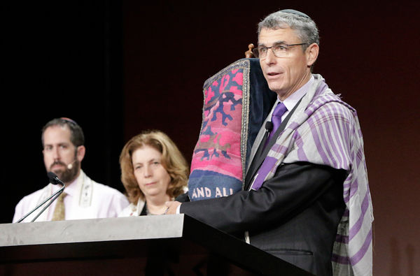 Rabbi+Rick+Jacobs%2C+the+Union+for+Reform+Judaism+president%2C+speaking+at+the+movement%E2%80%99s+biennial+conference+in+Orlando%2C+Fla.%2C+Nov.+7%2C+2015.+%28URJ%29