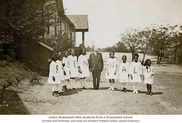 Julius+Rosenwald+with+students+from+a+Rosenwald+School.+Phot+courtesy+of+Fisk+University%2C+John+Hope+and+Aurelia+E.+Franklin+Library