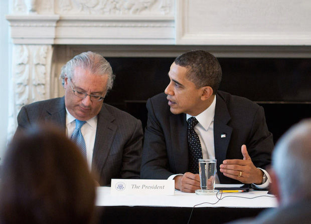 President Barack Obama seated next to Alan Solow at the White House, March 1, 2011. (Pete Souza/White House) 