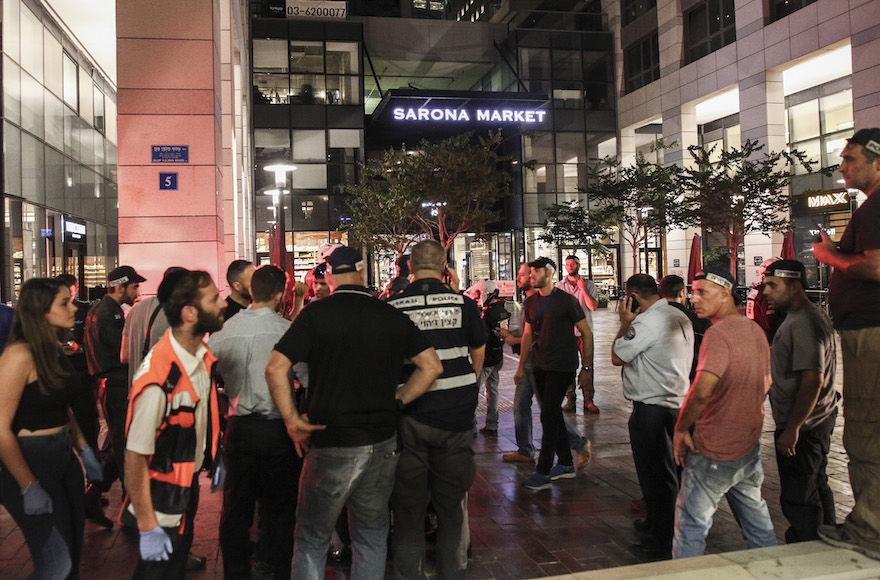 Four killed in suspected Tel Aviv terrorist attack