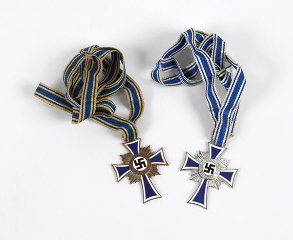 Get the full story behind these Holocaust Museum artifacts online at HMLC.org/Artifact-Spotlight.