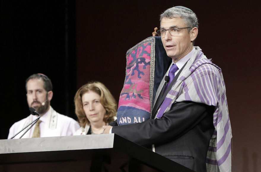 Rabbi+Rick+Jacobs%2C+the+Union+for+Reform+Judaism+president%2C+speaking+at+the+movement%E2%80%99s+biennial+conference+in+Orlando%2C+Fla.%2C+Nov.+7%2C+2015.+Photo+courtesy+of+the+URJ