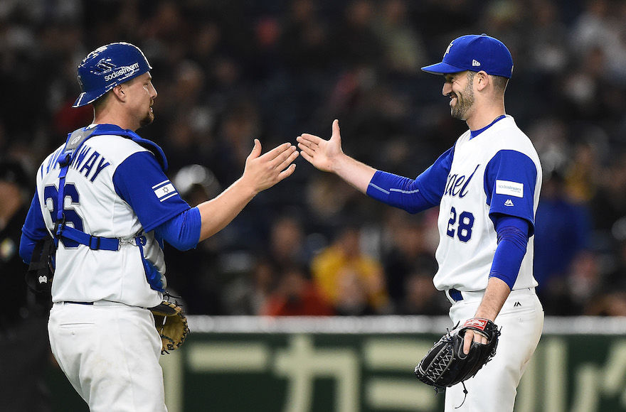 Israel+baseball+upsets+Cuba+to+continue+improbable+run+in+world+tourney