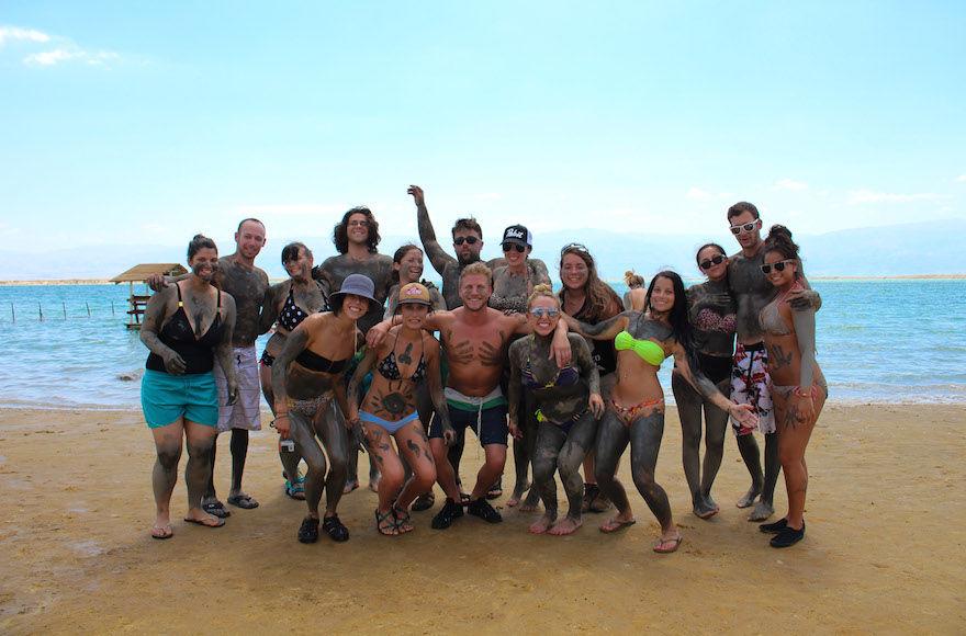 A+group+of+Americans+on+a+Birthright+trip+visits+the+dead+sea+on+July+10%2C+2015.+Photo+by+Matt+Hechter%2FFlash90