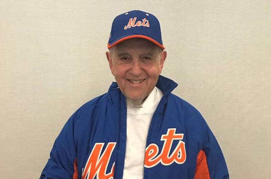 Rabbi Haskel Lookstein was on target for a second time with his ceremonial first pitch for the Mets. (Courtesy of Congregation Kehilath Jeshurun)