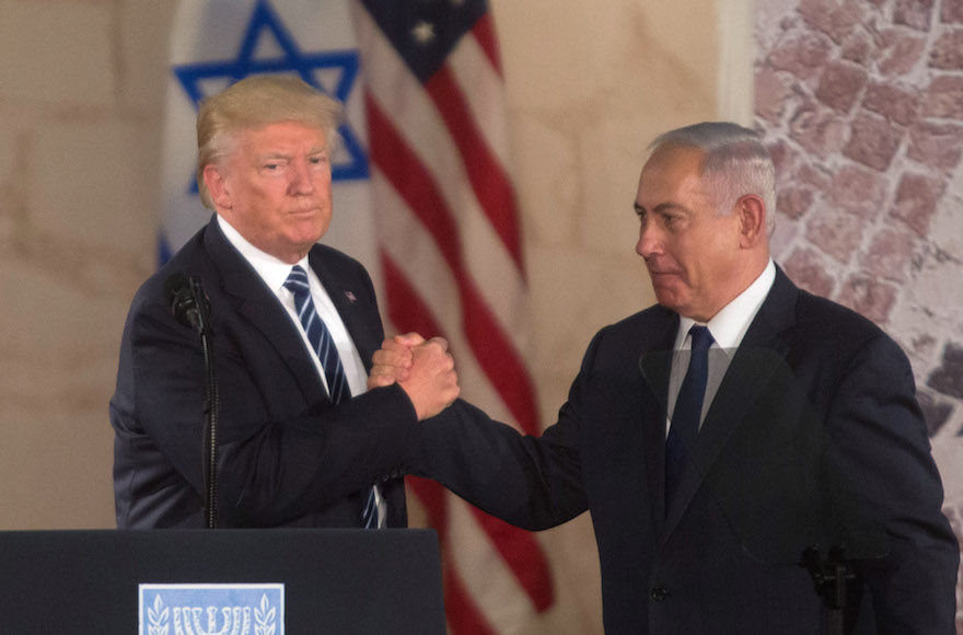 Seven+awkward+moments+from+Trump%E2%80%99s+Israel+trip