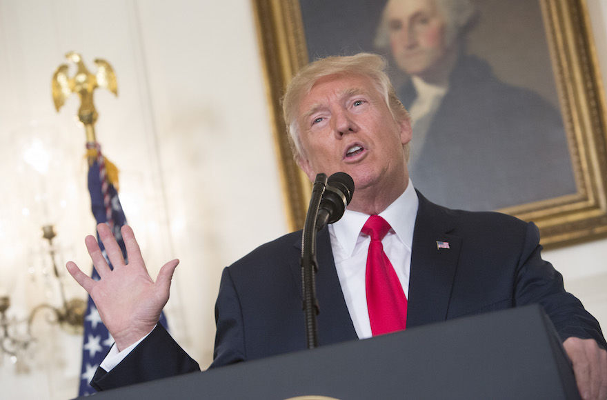 Trump again condemns ‘both sides,’ including ‘alt-left,’ for Charlottesville violence