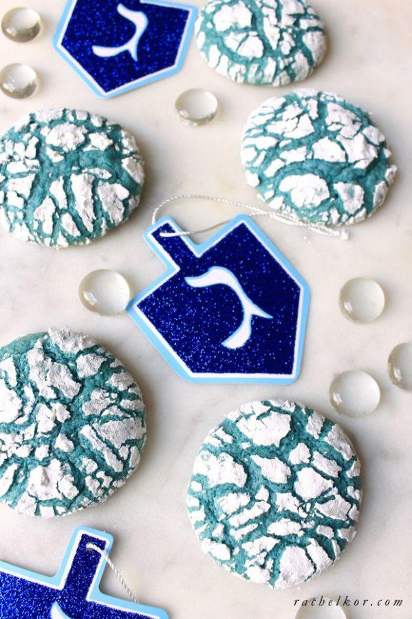 Recipe: Blue Crinkle Cookies for Hanukkah