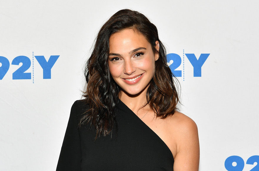 Gal+Gadot+reportedly+conditions+%E2%80%98Wonder+Woman%E2%80%99+return+on+ouster+of+Brett+Ratner