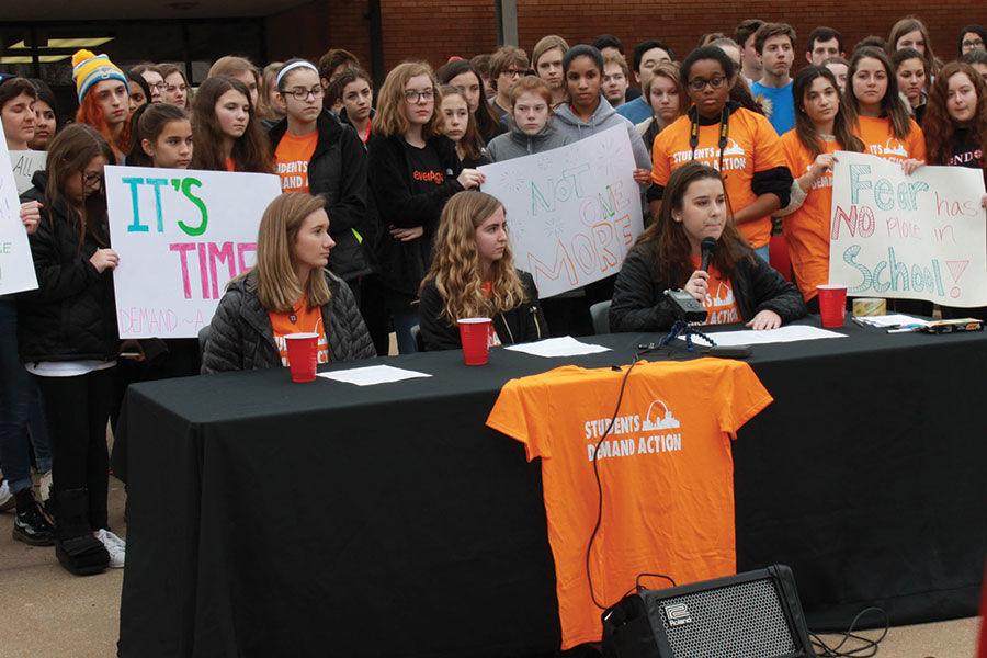 A group of students with the help of State Rep. Stacey Newman organized a press conference on Feb. 23 at Parkway Central High School to urge lawmakers to take action to prevent mass shootings. Photo: Eric Berger