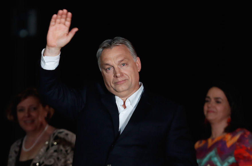 In+Hungary%E2%80%99s+election%2C+the+far+right+scores+even+as+an+extremist+party+fizzles