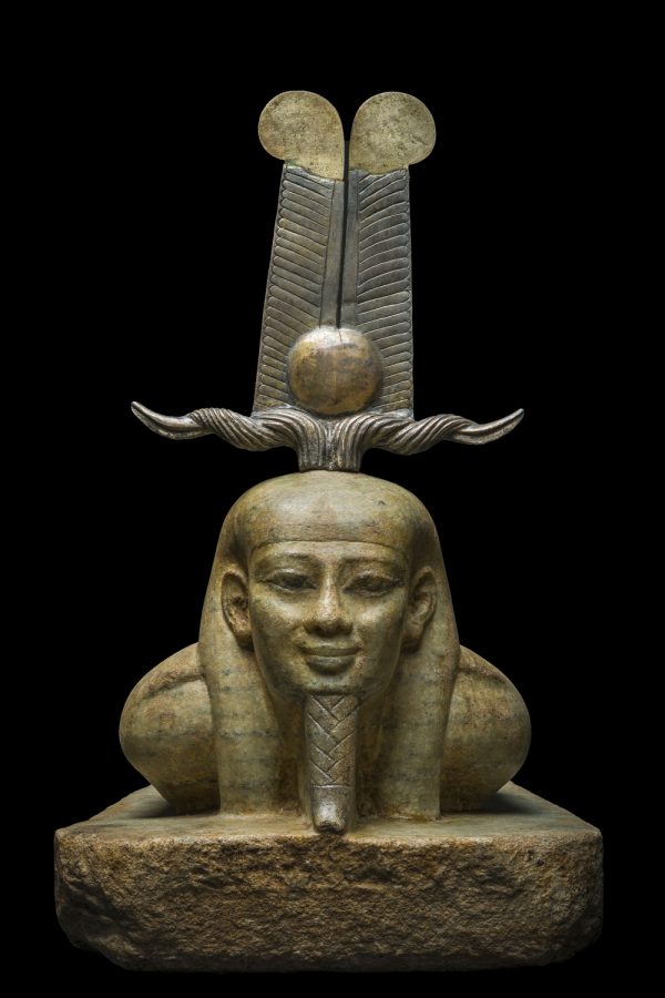 “The awakening of Osiris” 26th dynasty; gneiss, gold, electrum, bronze; Egyptian Museum, Cairo (CGC 38424) Photo: Christoph Gerigk © Franck Goddio/Hilti Foundation