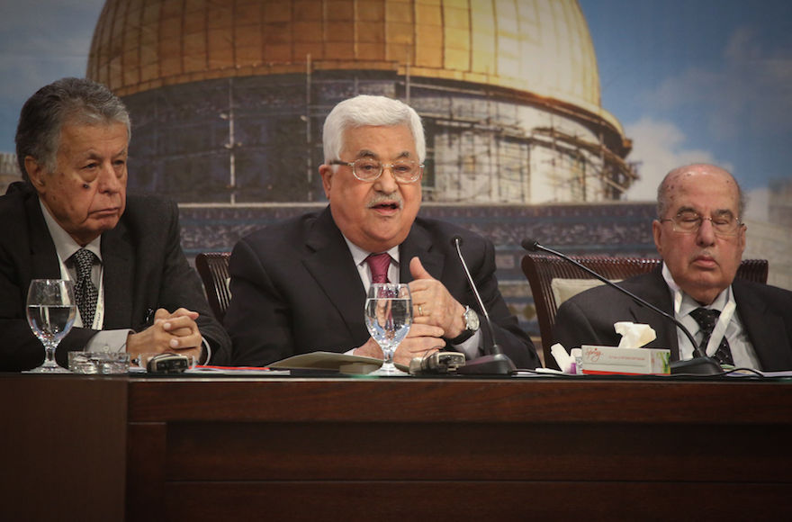 Palestinian Authority President Mahmoud Abbas addresses the Palestinian National Council in the West Bank city of Ramallah, April 30, 2018. (Flash90)
