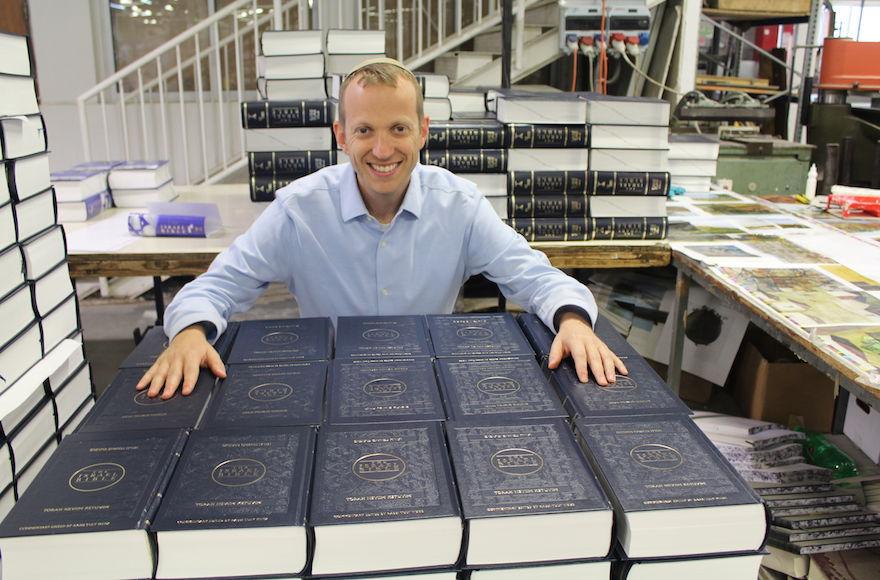 With his new book, “The Israel Bible,” Rabbi Tuly Weisz is targeting audiences ranging fromJewish religious Zionists to the world’s 700 million evangelical Christians. (Israel365)