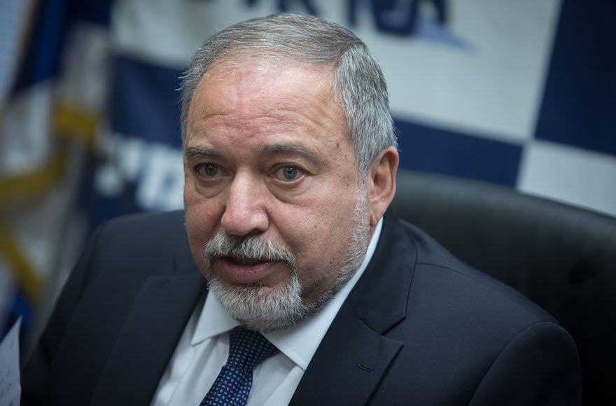 Israeli Defense Minister Avigdor Liberman resigns post over Gaza ceasefire