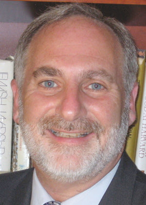 Rabbi Seth D. Gordon serves Traditional Congregation of Creve Coeur.