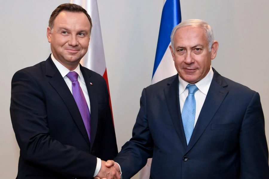 Israeli Prime Minister Benjamin Netanyahu meets with Polish president Andrzej Duda at the United Nations headquarters, in New York City, Sept. 26, 2018. (Avi Ohayon/GPO)
