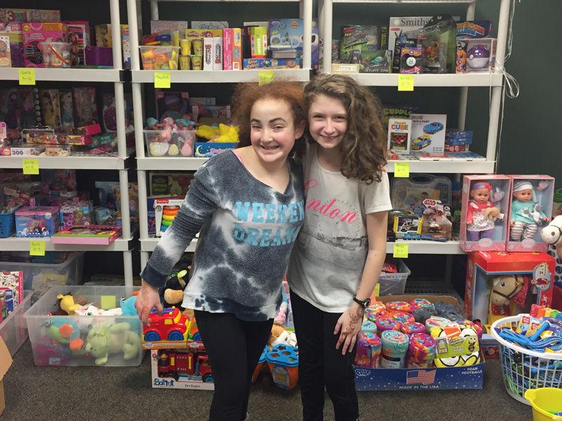 Orli Hahn (left) with friend Macy Blucher (right). 