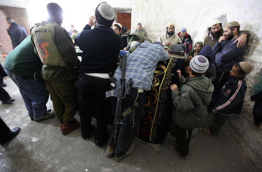 2 Palestinians killed in Nablus after throwing explosives at soldiers guarding worshippers at Joseph’s Tomb