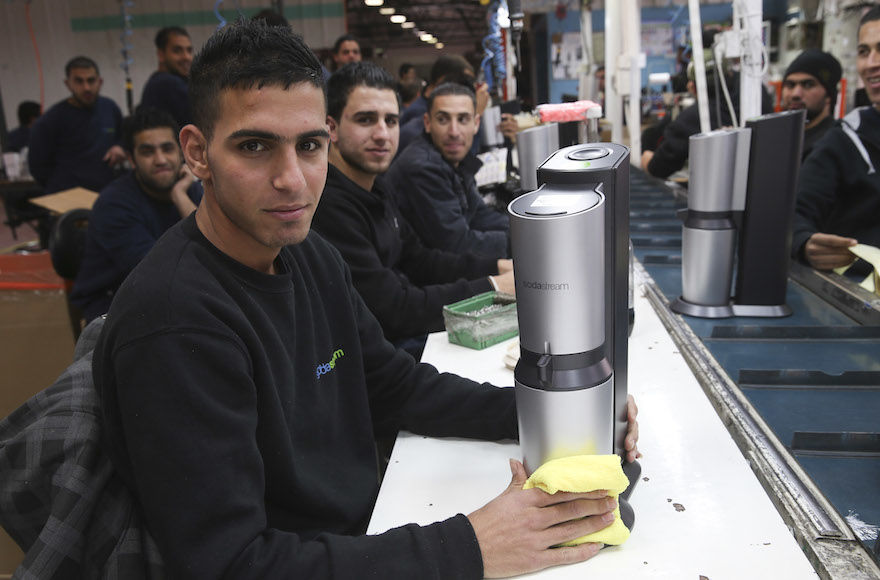 SodaStream hosts Ramadan break fast in southern Israel factory