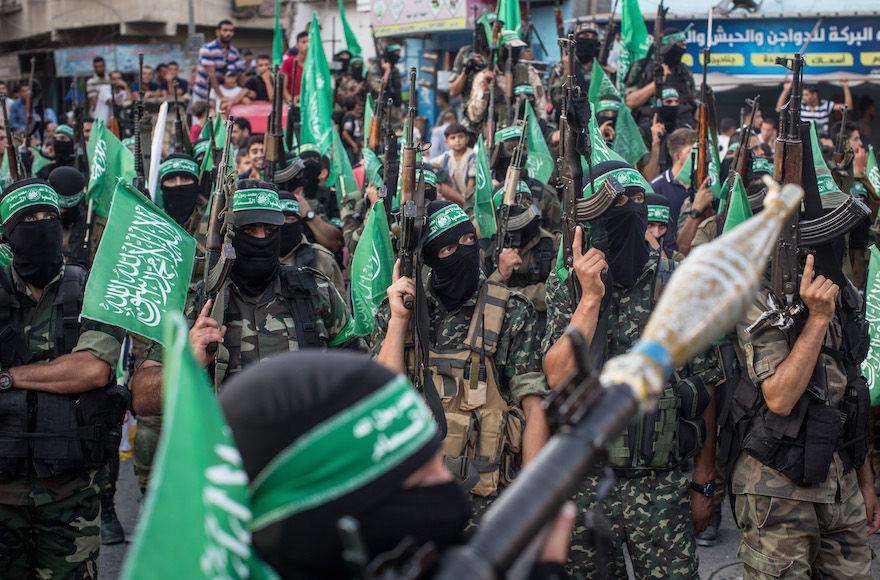 Israel+says+it+thwarted+a+massive+Hamas+bomb+attack+in+Jerusalem