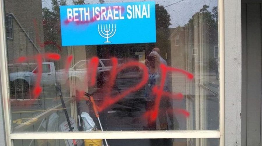 Anti-Semitic+graffiti+found+on+Beth+Israel+Sinai+in+Racine%2C+Wisc.%2C+Sept.+22%2C+2019.+%28Joyce+Placzkowski%29