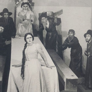 JAN31: Actress Hanna Rovina stars in the premiere of “The Dybbuk” in Moscow.