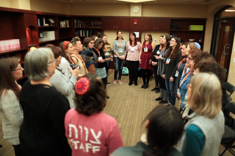 Participants in the 2019 Songleader Boot Camp gather in a circle in the Beit Midrash of the Jewish Community Center’s Arts & Education Buiding. This year’s SLBC takes place Feb. 16 to18.File photo: Bill Motchan 