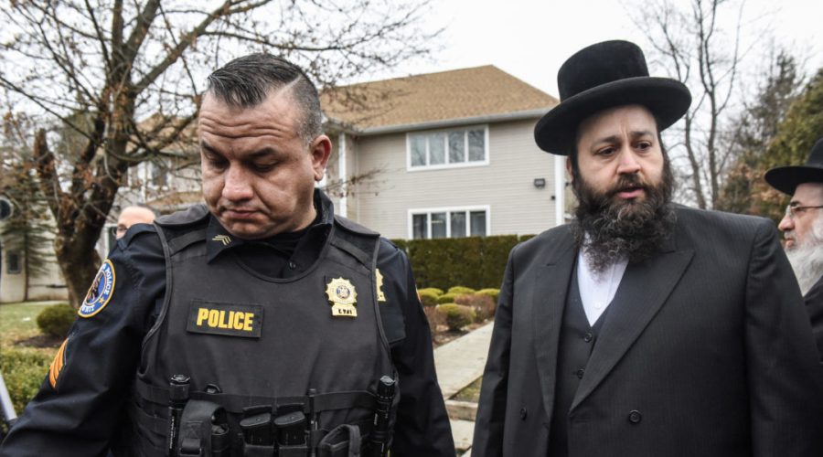 Monsey+stabbing+victim%2C+in+coma+since+December+attack%2C+has+died
