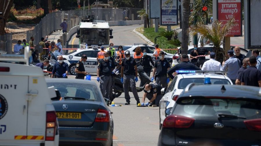 Woman, 62, stabbed in apparent terror attack in central Israel