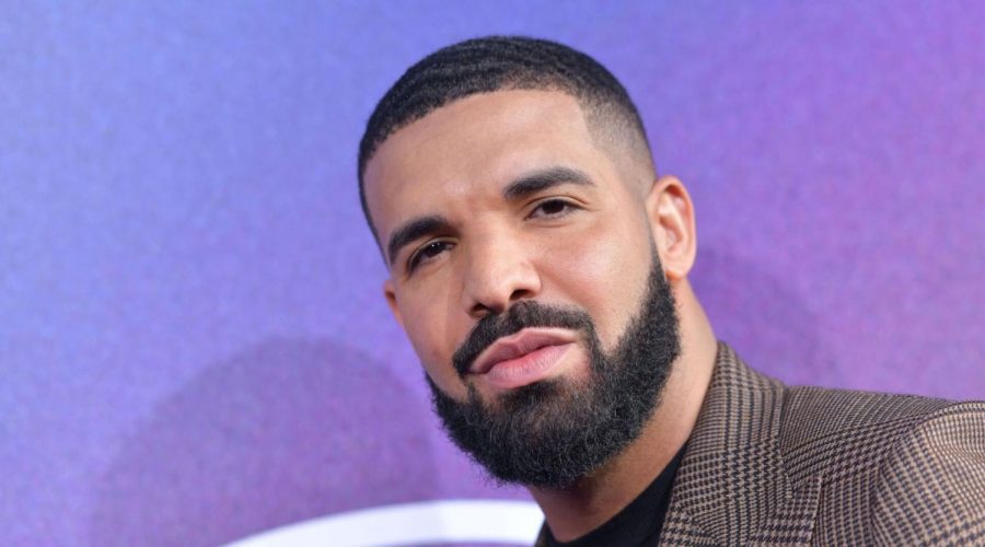 Drake+raps+%E2%80%98I+should+probably+go+to+yeshiva%E2%80%99+on+new+single