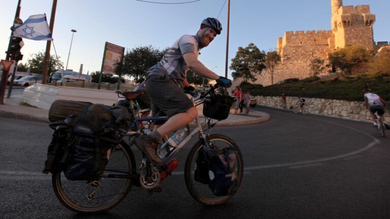 Israeli cyclist Roi Sadan rides his bicycle towards the Old City of Jerusalem on September 14, 2011. Photo by Kobi Gideon/FLASH90