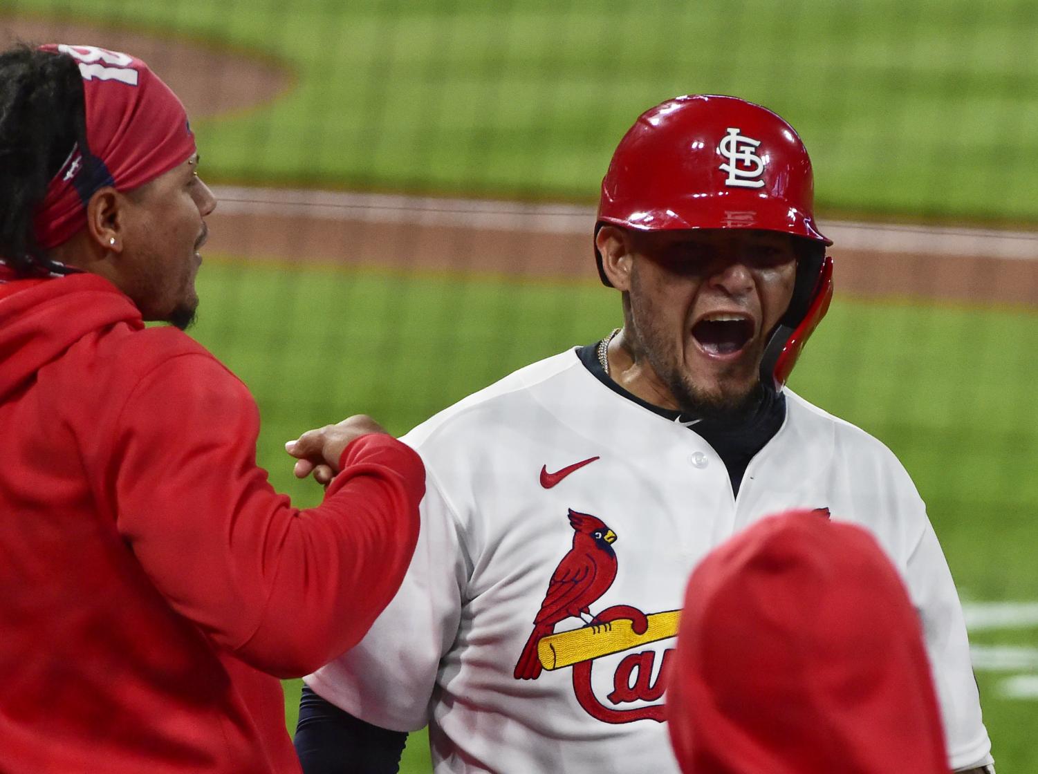 Cardinals catcher Yadier Molina says he wants to be the best ever