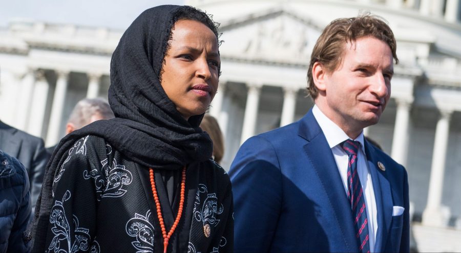 Rep.+Dean+Phillips+was+among+the+Jewish+Democrats+who+called+out+Rep.+Ilhan+Omar%2C+a+fellow+Minnesotan%2C+without+using+her+name.+%28Tom+Williams%2FCQ+Roll+Call%29