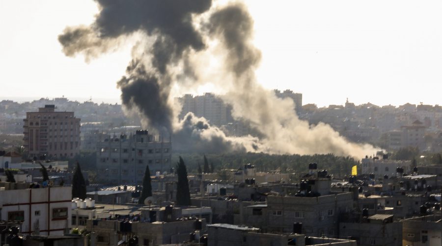 Smoke rises following an Israeli airstrike in the Gaza Strip, May 4, 2019. (Hassan Jedi/Flash90)