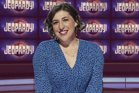“Jeopardy!” should be hosted by Mayim Bialik forever
