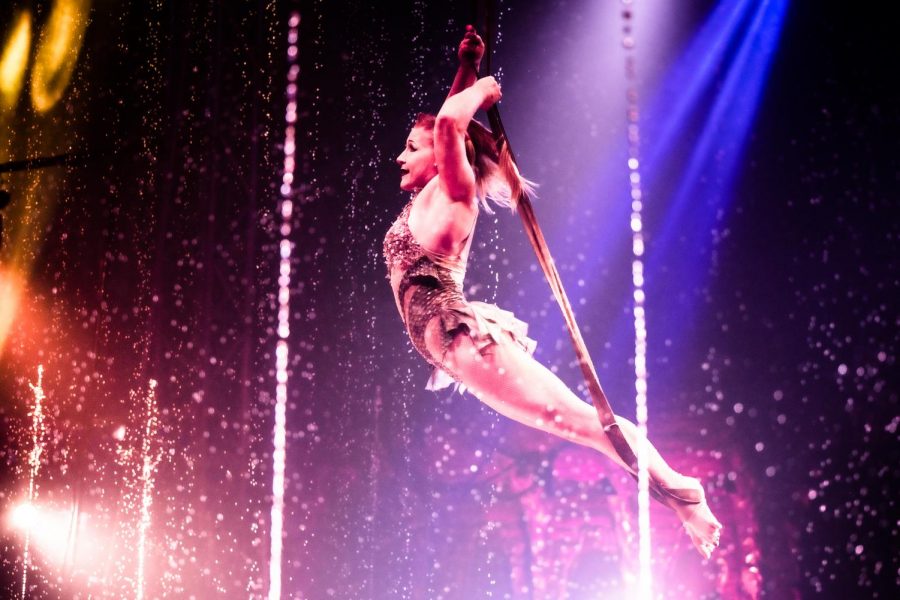 Morgaine Rosenthal performs in the Cirque Italia Water Circus.