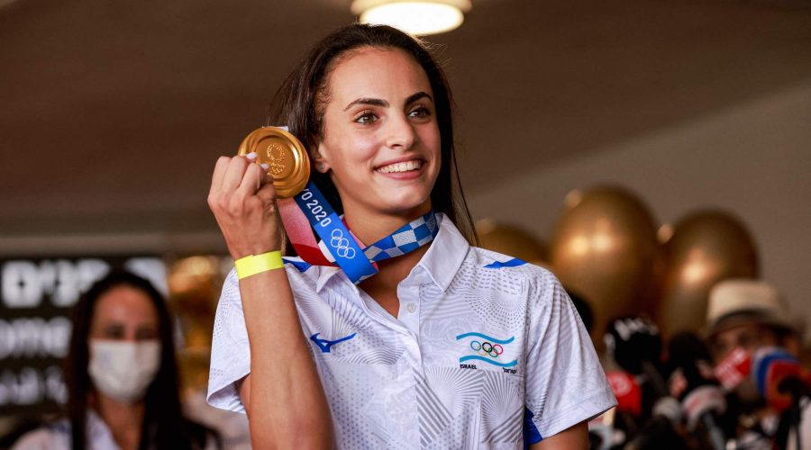 Gold medalist Linoy Ashram reflects on her Olympic whirlwind — and becoming an Israeli icon