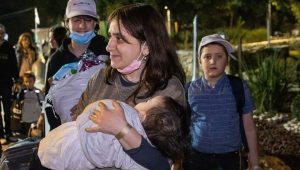 Israel to allow 25,000 non-Jewish Ukrainian immigrants to stay